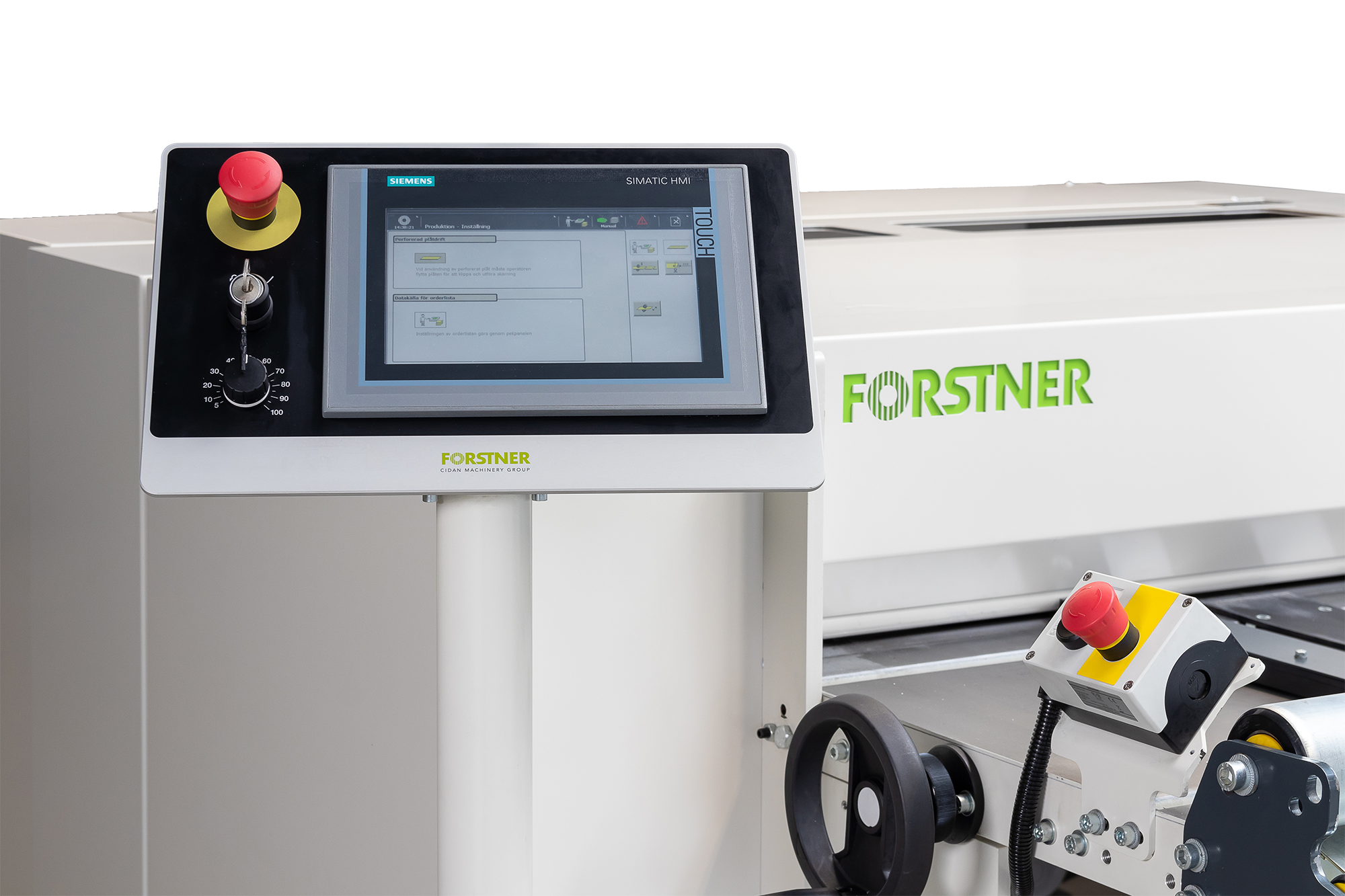 styrsystem till klippsträcka nuslit mot vit bakgrund