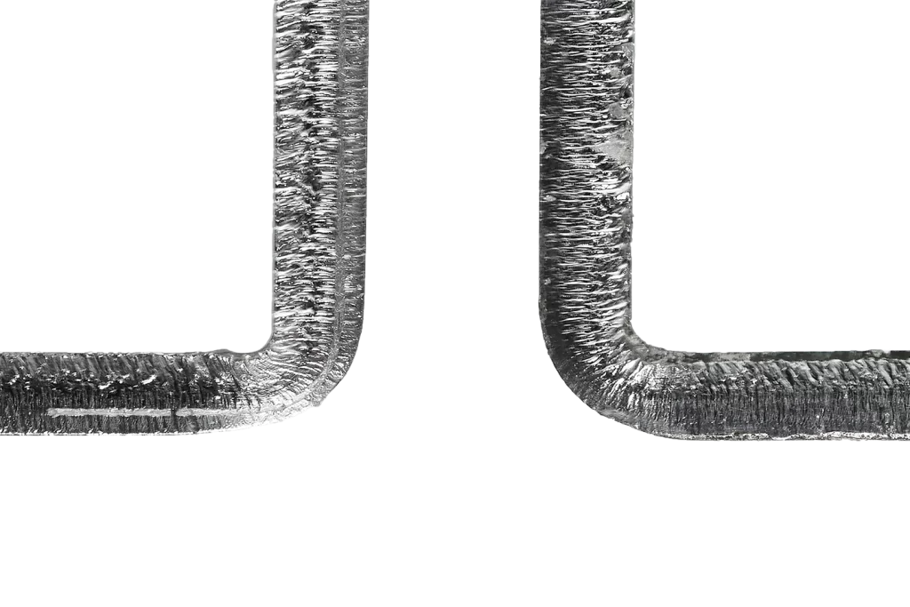 bockad aluminium resultat med och utan justerbart bockcentrum mot vit bakgrund