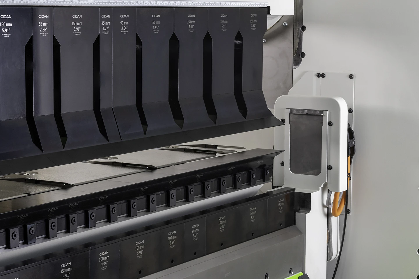 automatisk plåttjockleksmätning i en kantvik pro z